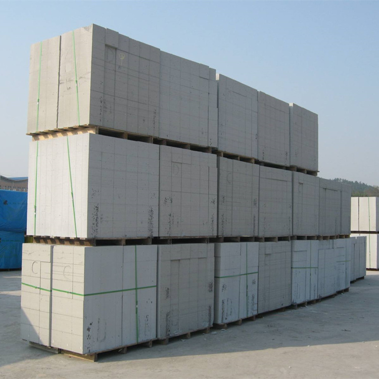 安义宁波台州金华厂家：加气砼砌块墙与粘土砖墙造价比照分析